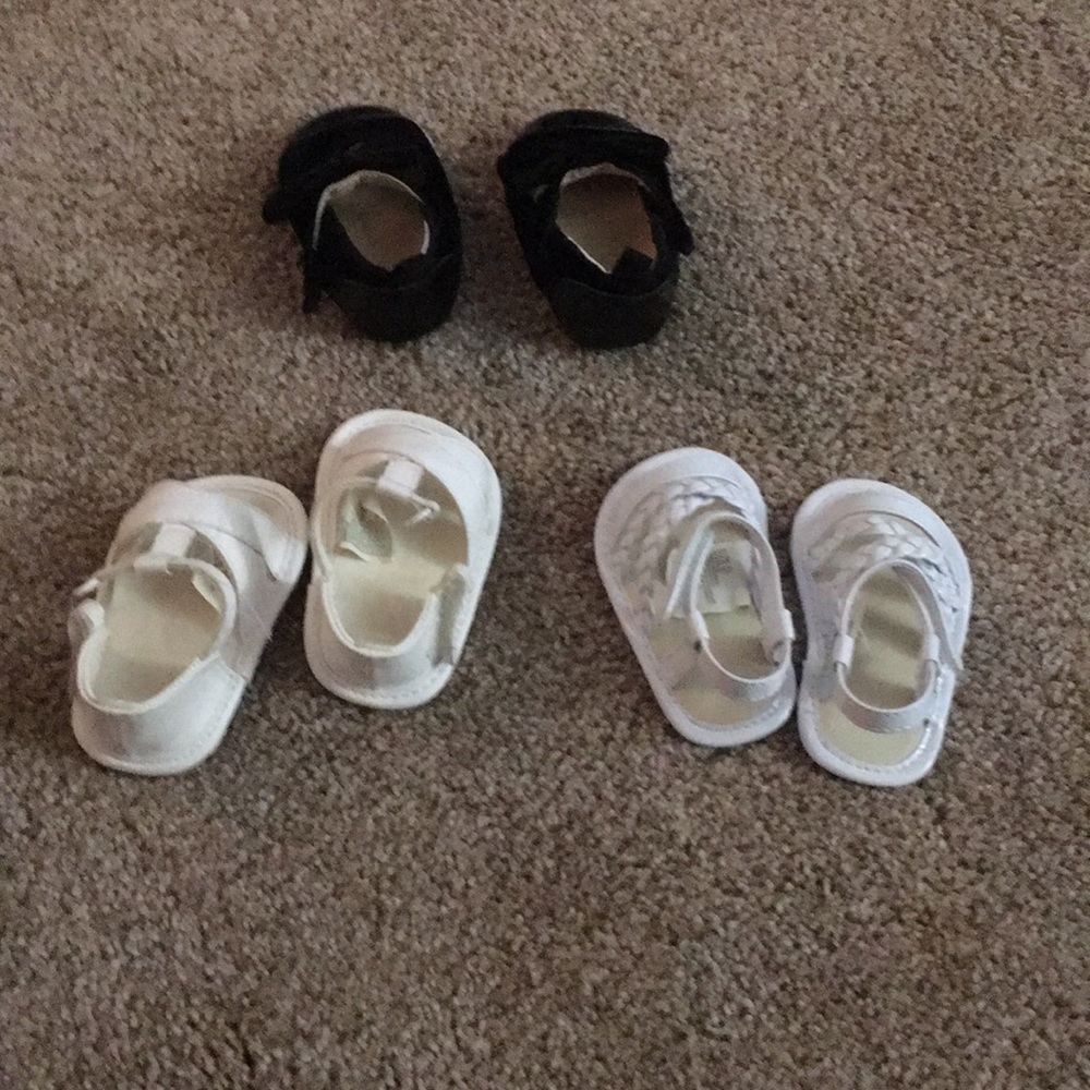 Size 1 baby shoes